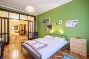 PhotoHome - Aristocratic Center of Sofia